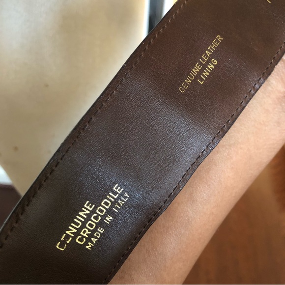 Henri Bendel Brown Croc Embossed Leather Belt